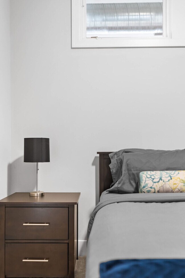 Building Photo - 235 S Delaware St