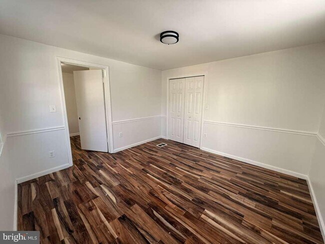 Building Photo - 9722 51st Ave