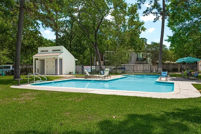 Building Photo - 12625 Memorial Dr