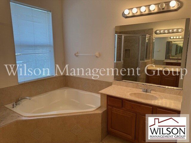 Building Photo - 9301 Mustard Leaf Dr