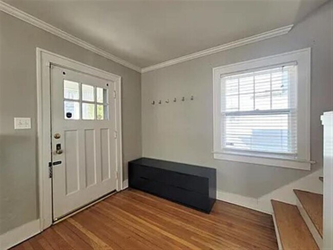 Building Photo - Kansas City sweet Homes