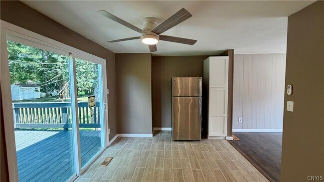 Building Photo - 104 Finwood Dr