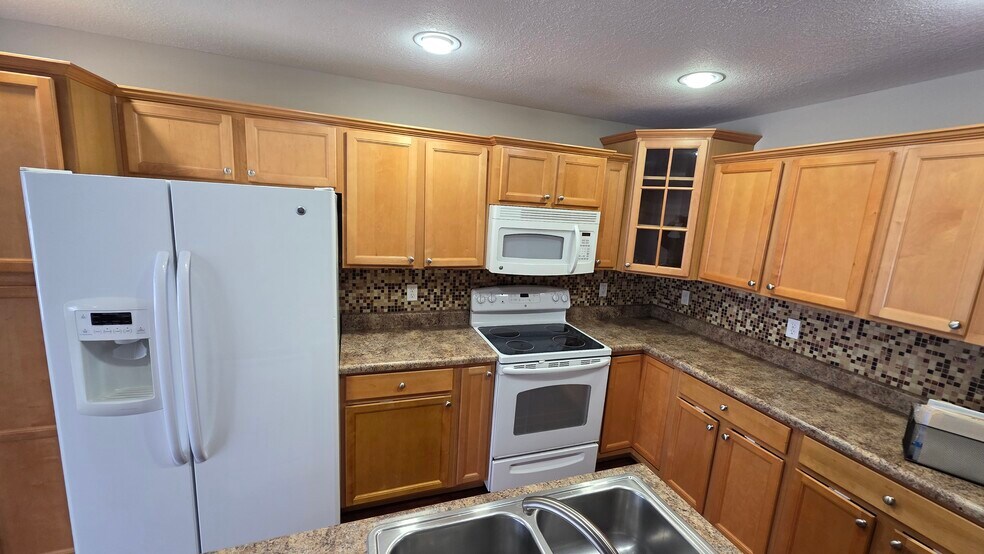 Building Photo - 1416 Myrtle Beach Ave