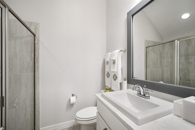 Building Photo - 4303 Cottonwood Creek Ln