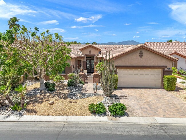 Building Photo - 44085 Royal Troon Dr