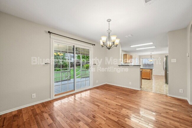 Building Photo - 422 Granite Bay