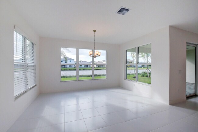 Building Photo - 9632 Highland Pointe Pass