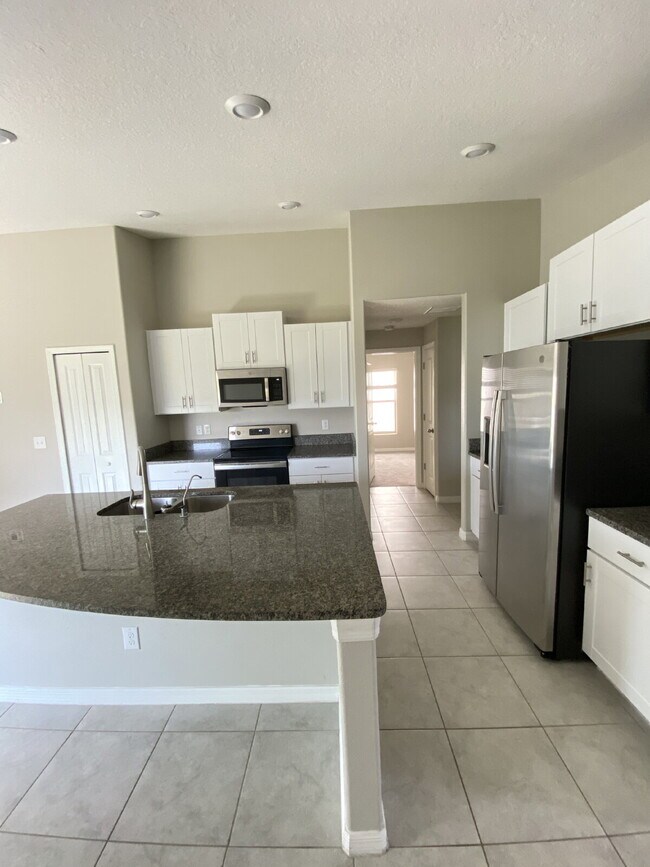 Building Photo - 31735 Barrel Wave Way