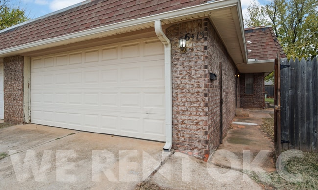 Building Photo - 6415 N Peniel Ave