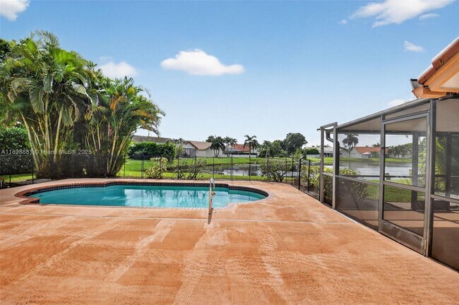 Building Photo - 9645 El Clair Ranch Rd