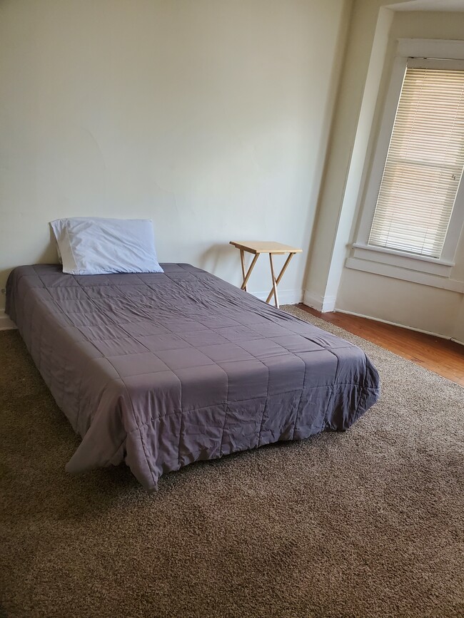 Furnished full-size bed - 201 W Main St