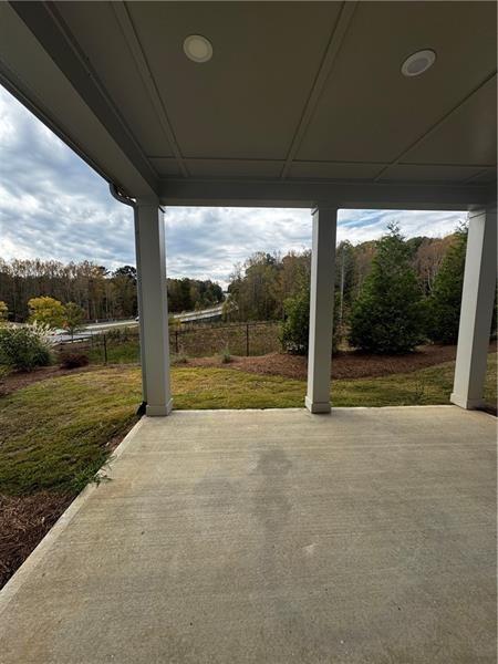 Building Photo - 1255 Westshore Dr