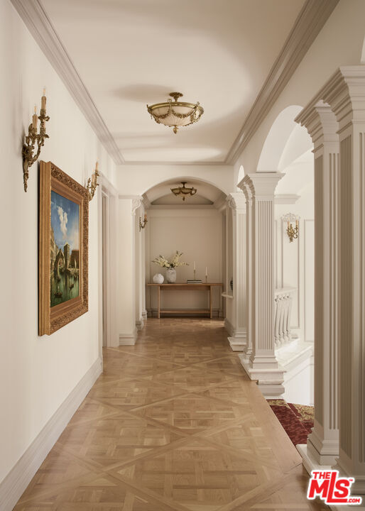 Building Photo - 628 N Rodeo Dr