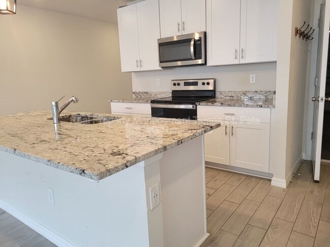 Building Photo - 7694 Momentum Pkwy