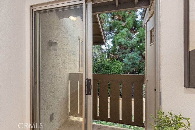 Building Photo - 56 Windjammer