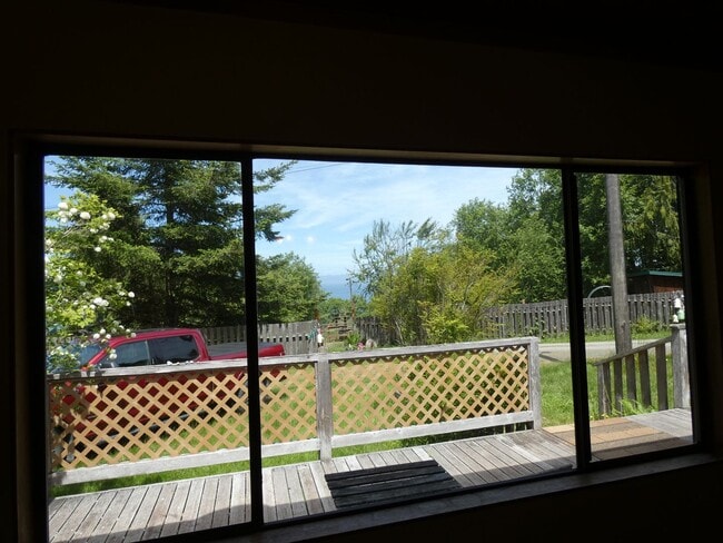 Building Photo - 71- Sagahlie Trail - West End Country Living