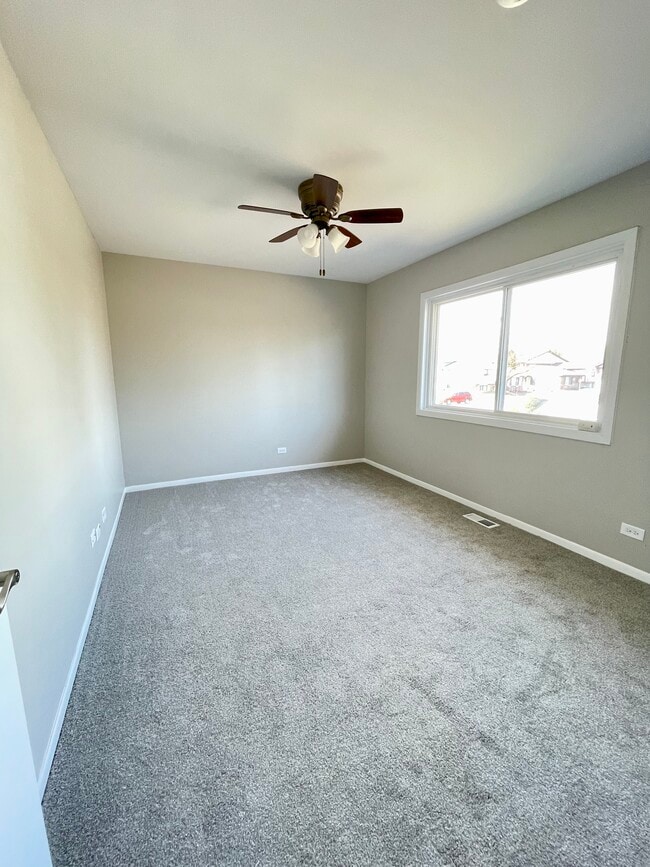 Building Photo - 1505 Sutter Dr