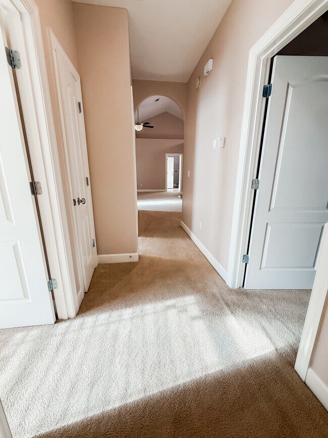 Building Photo - 201 Mallard Pond Cir