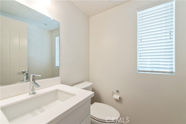 Building Photo - 126 Finch