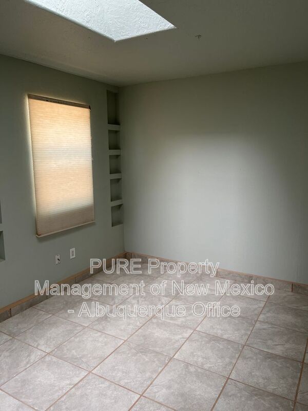 Building Photo - 1309 Locura Rd SW