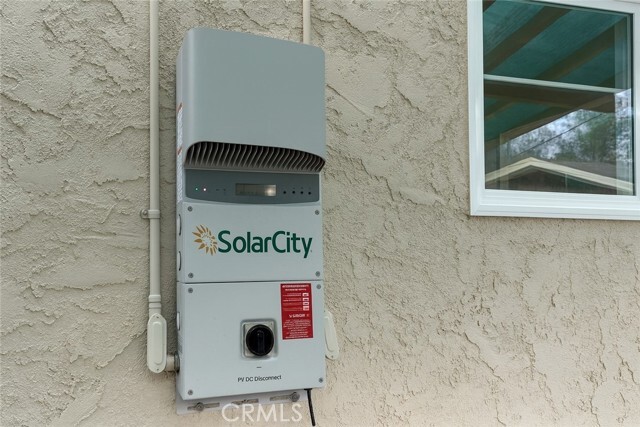 Building Photo - 5912 Carpenter Ave