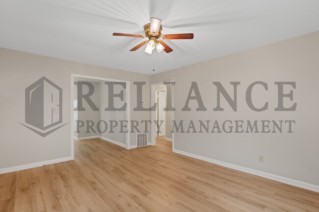 Building Photo - 1422 S Meridian Ave