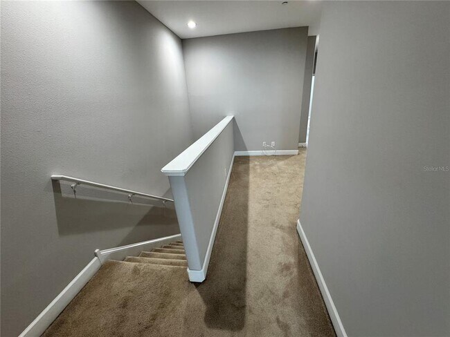Building Photo - 1143 Venetian Harbor Dr NE