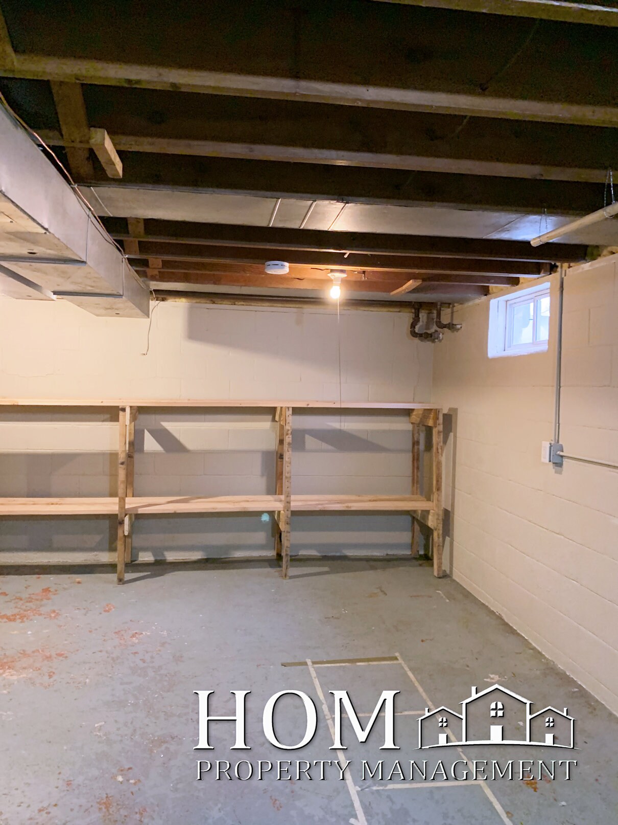 Building Photo - 513 W 11th St