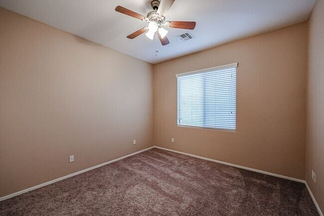 Building Photo - COMING SOON !! Spacious 4 Bed, 2.5 Bath 2 Story Home in Shadow Ridge Community/ Chandler