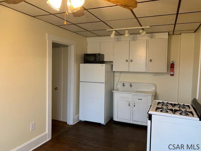 Building Photo - 130 Stone St