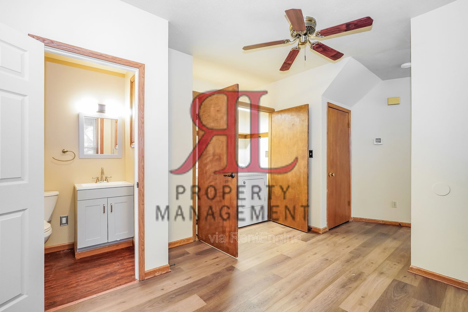 Building Photo - 1104 Pennsylvania Ave