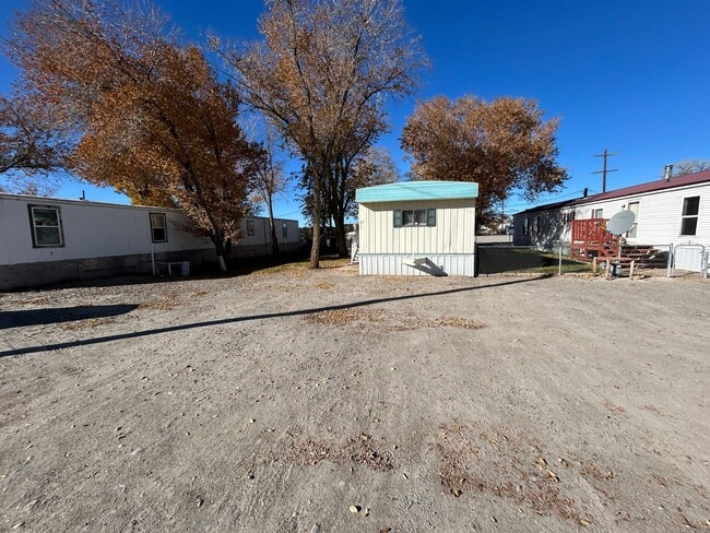 Building Photo - 2 Bedroom 1 Bath Updated Mobile Home in A & J Mobile Home Park