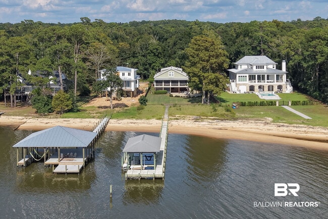 Building Photo - 24167 Bayshore Dr