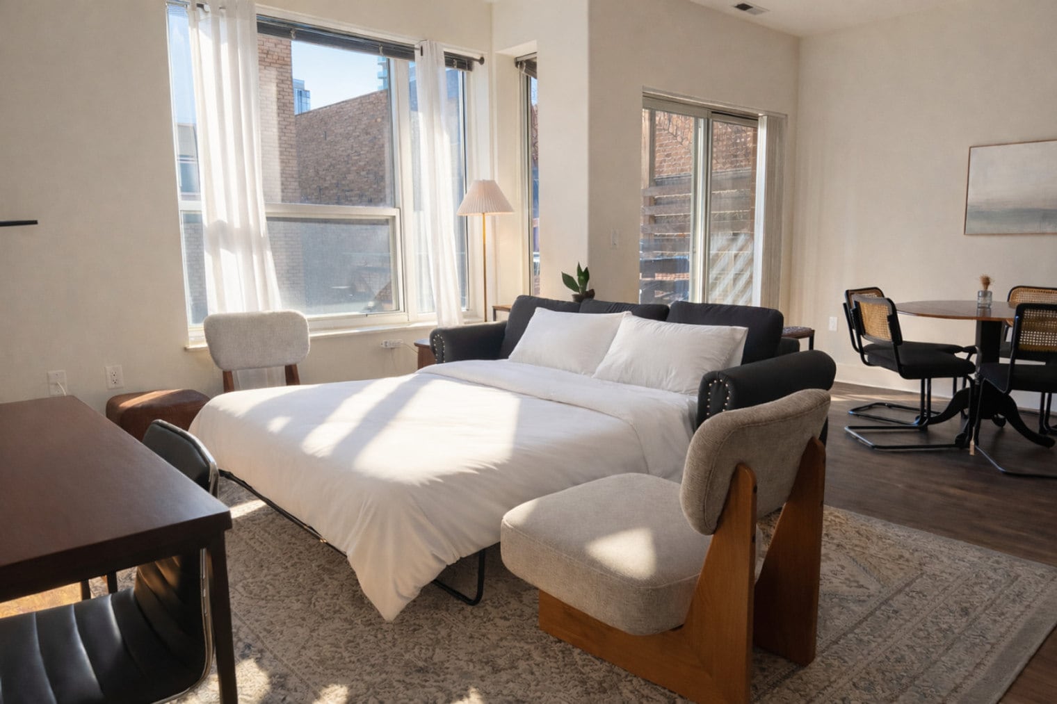 Building Photo - 1040 N Cass St