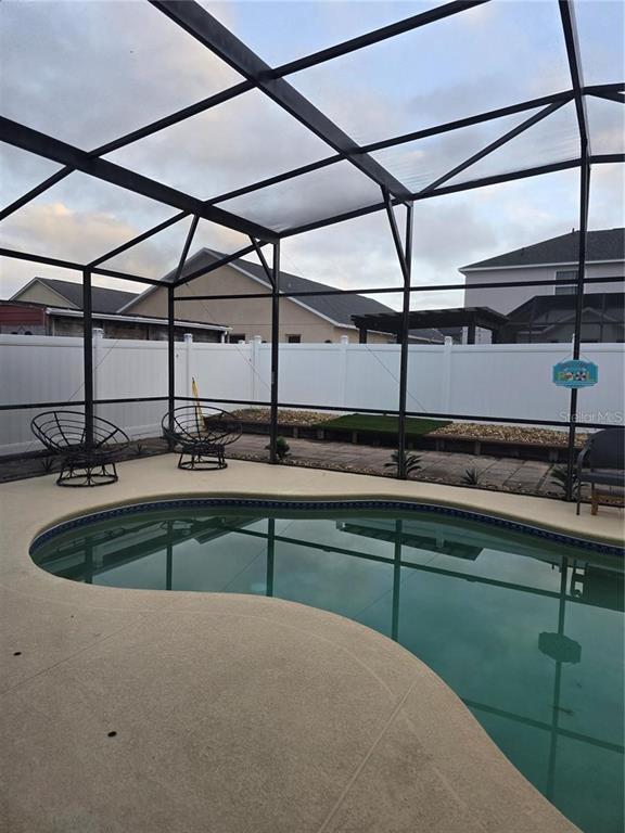 Building Photo - 330 Graystone Blvd