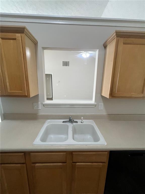 Building Photo - 1581 Cordillo Ct