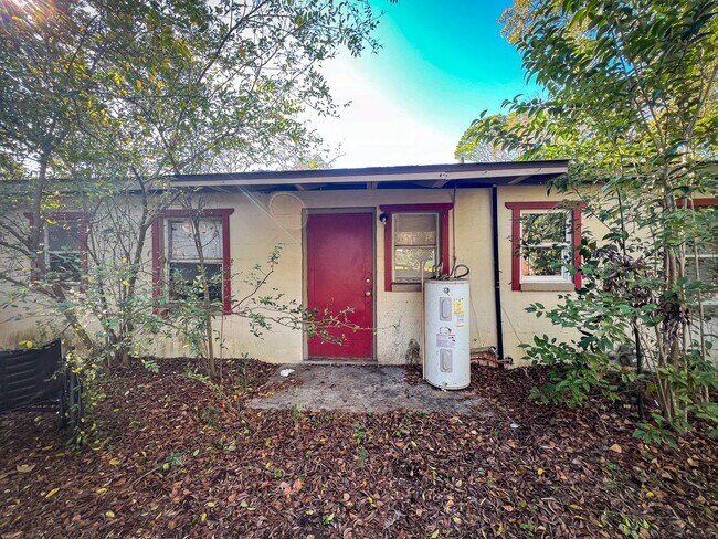 Building Photo - 1410 Nylic St