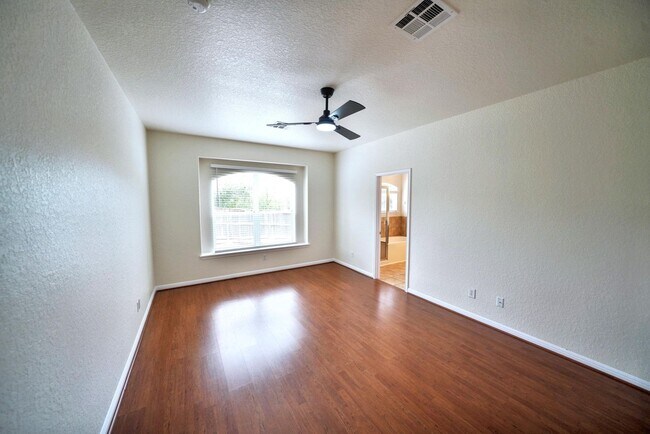 Building Photo - Stunning  Home in the Highly Sought-After ...