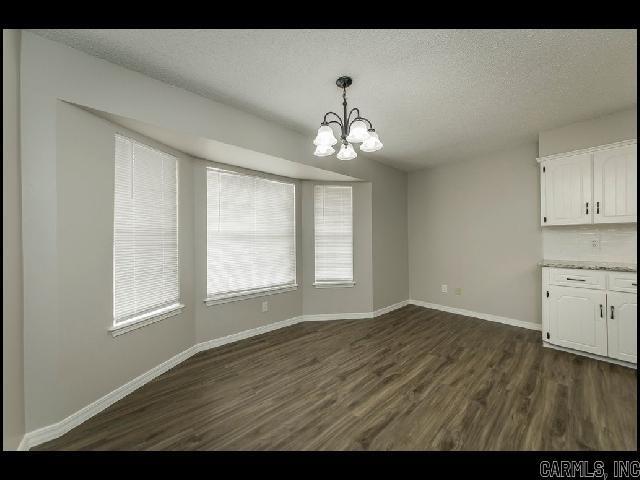 Building Photo - 21 Matthews Ln