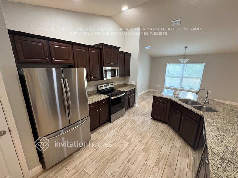 Building Photo - 26540 Barranquilla Ave