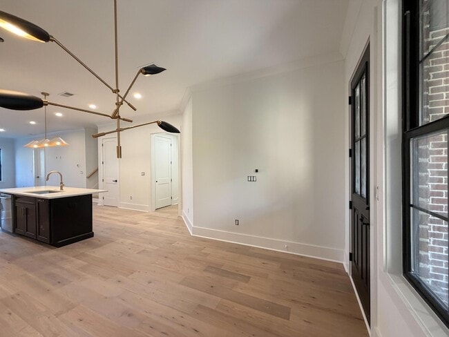 Building Photo - 4161 Cocos Wy