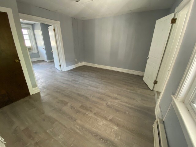 Building Photo - 112 Walnut St