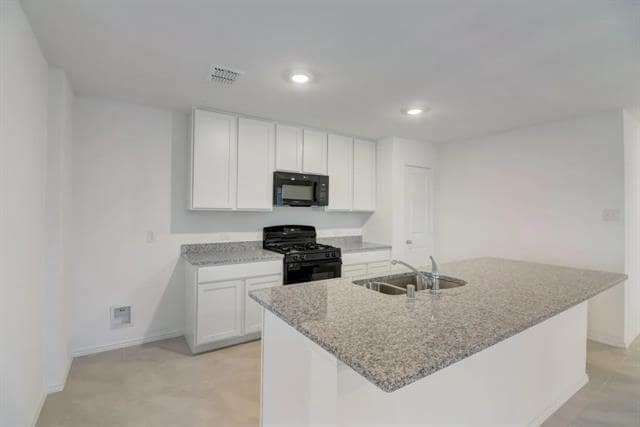 Building Photo - 2836 Ozark Cir