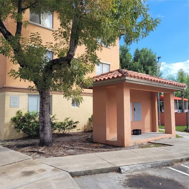 Building Photo - 17612 NW 25th Ave