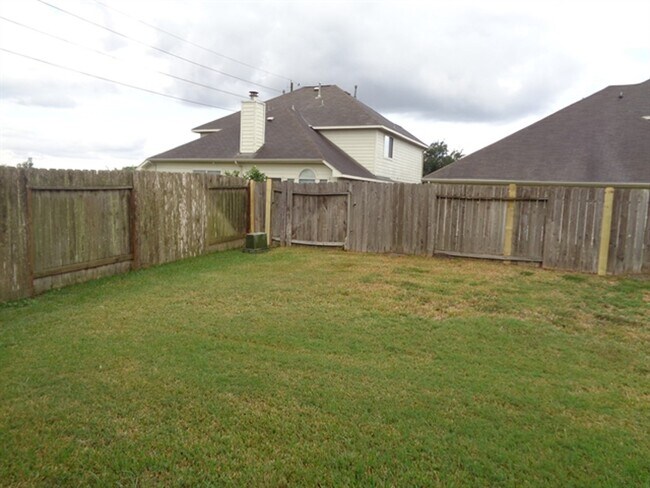 Building Photo - 2207 Steep Pine Tr