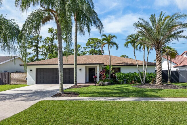 Building Photo - 14248 Paddock Dr