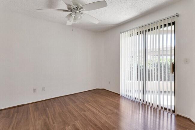 Building Photo - Charming 1-Bedroom in Central Scottsdale