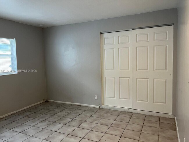 Building Photo - 1439 NW 8th Ave