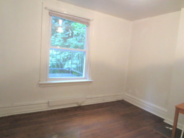 Building Photo - 5706 Darlington Rd