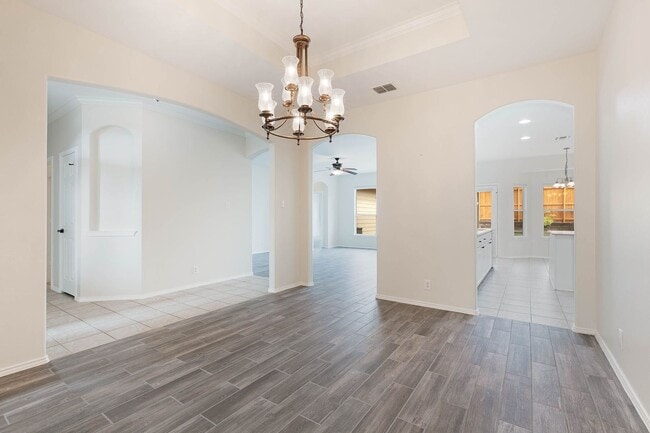 Building Photo - Boerne, TX -Gorgeous home in Kendall County Estates